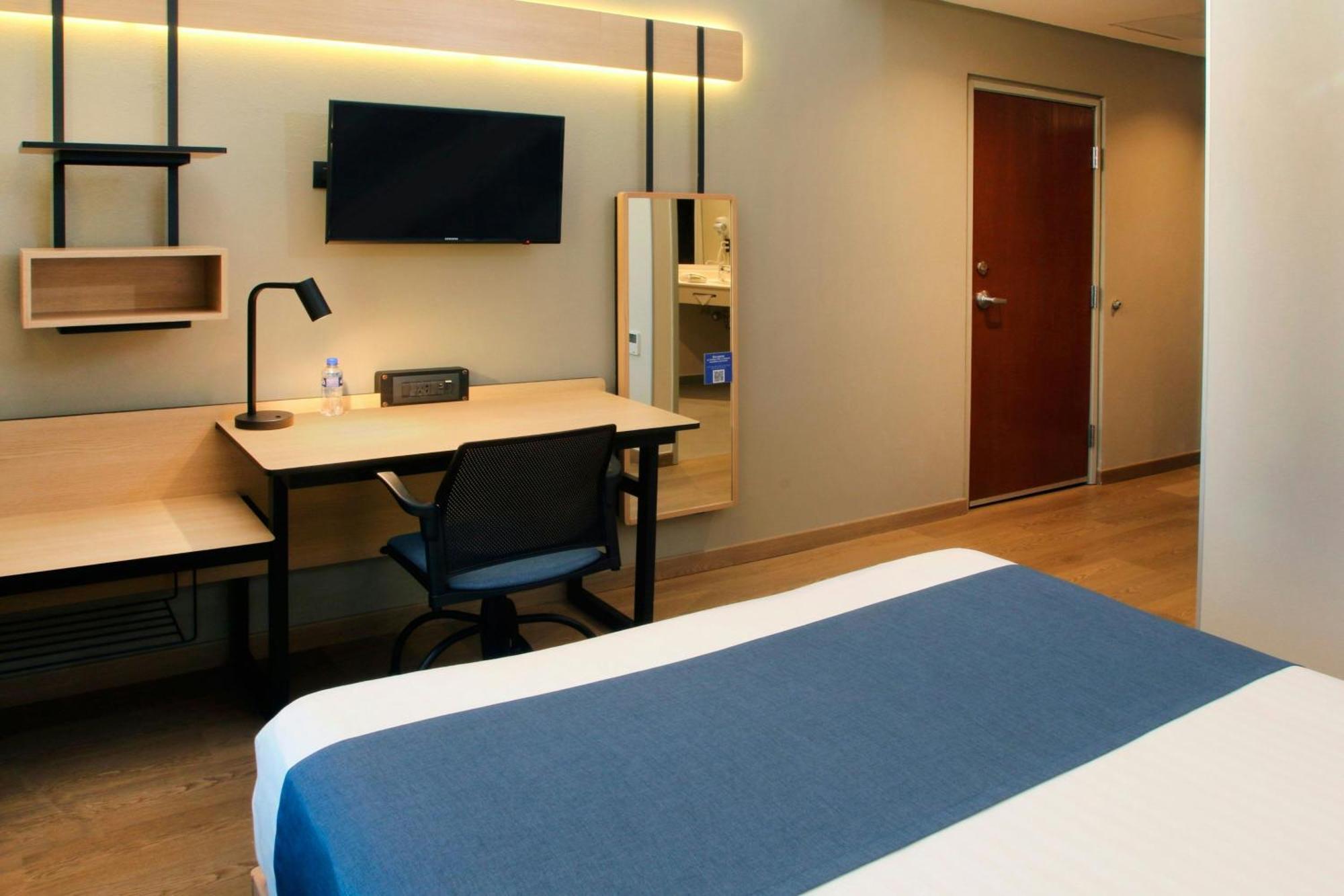 City Express By Marriott Reynosa Exterior photo