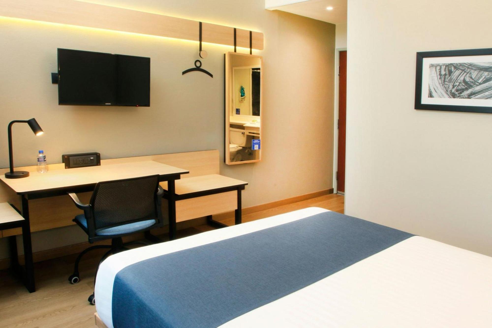 City Express By Marriott Reynosa Exterior photo