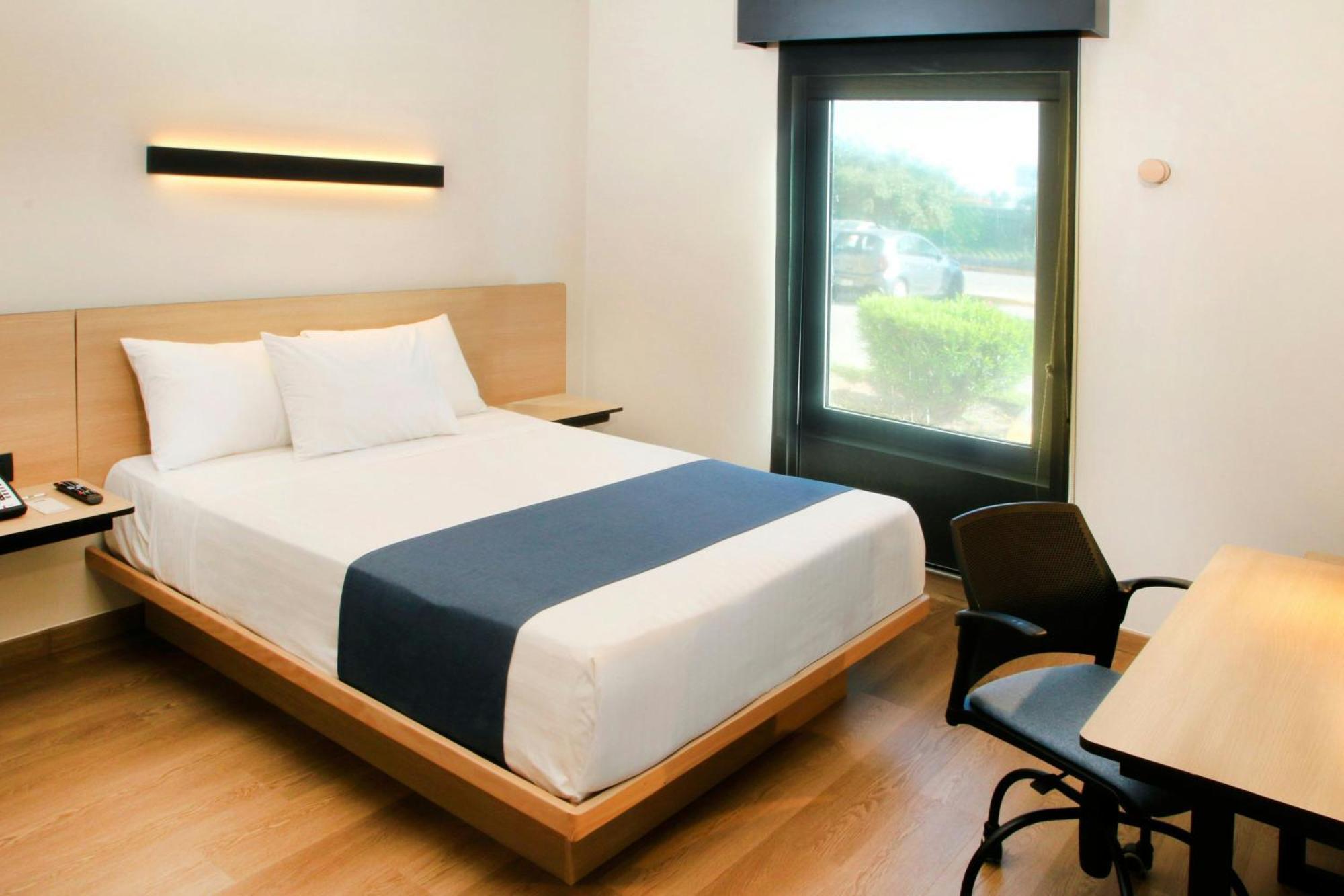 City Express By Marriott Reynosa Exterior photo