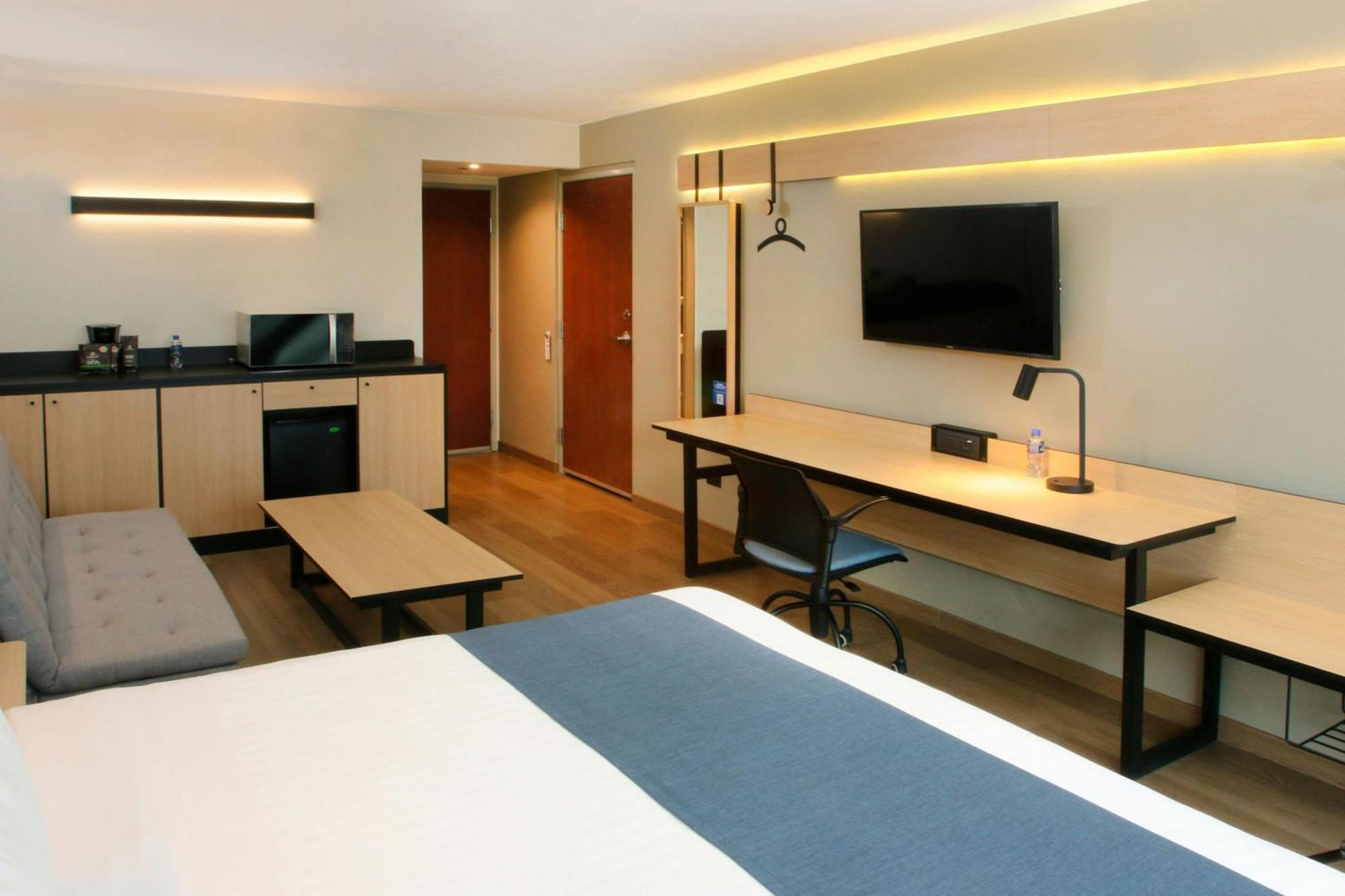 City Express By Marriott Reynosa Exterior photo