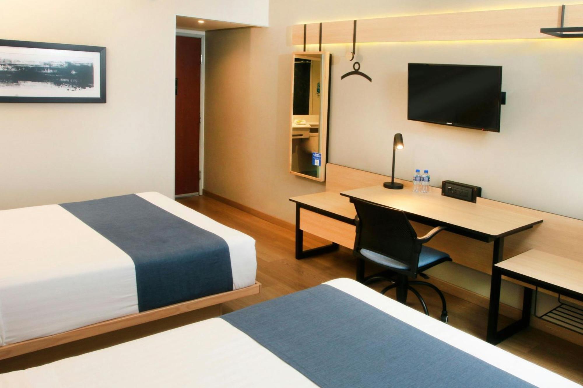 City Express By Marriott Reynosa Exterior photo