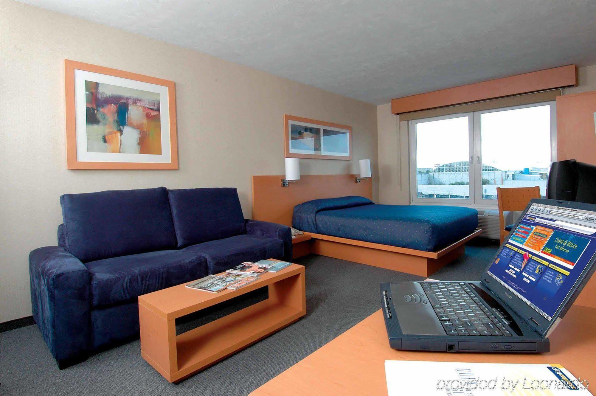 City Express By Marriott Reynosa Room photo
